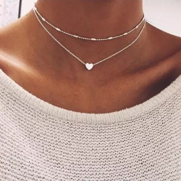 Jewelry - ⚜️[𝟯/$𝟭𝟴]⚜️NEW 2 Layered Tiny Heart Charm Beaded Choker